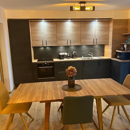 Апартаменты Family 2 Bedroom Ski&bike With Terrase *